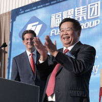 全球最大汽车玻璃单体工厂，由德扑圈投资在美国建成投产